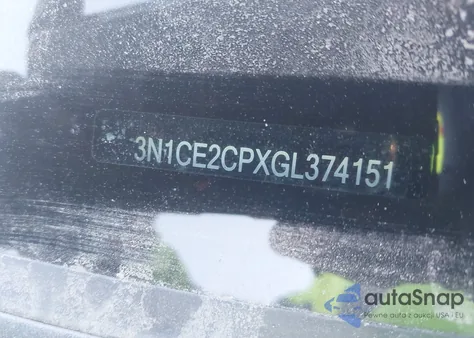 2016 Nissan Versa Note S (Sr)/S Plus/Sl/Sr/Sv z USA, uszkodzony, nr VIN 3N1CE2CPXGL374151